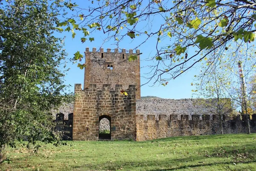 Castillo Muñatones Muskiz