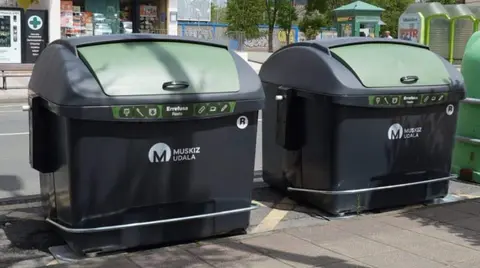 contenedores-antivuelco-muskiz