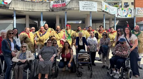 reisdencia-otxartaga-fiestas-ortuella