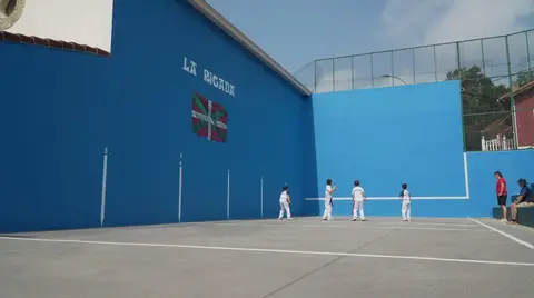 renovacion-fronton-la-rigada