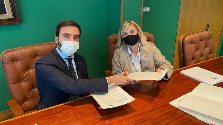 El convenio ha sido firmado entre el Ayuntamiento y el Gobierno vasco