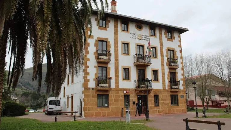 servicios autonom&iacute;a mayores muskiz