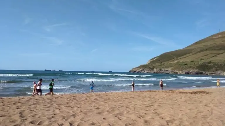 Playa de La Arena Muskiz