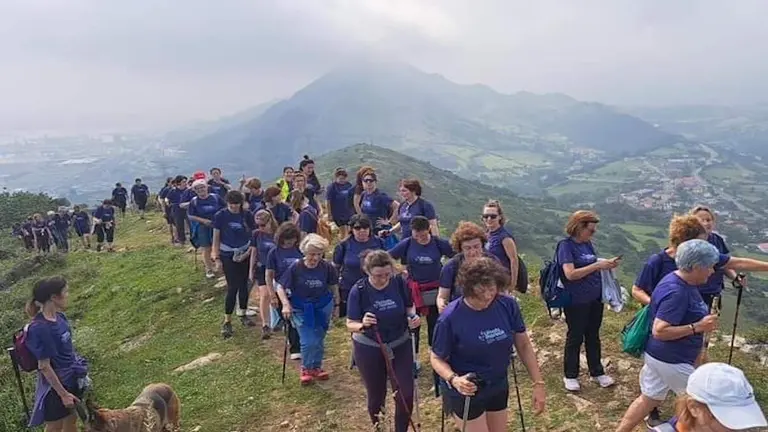 urrats-moreak-marcha-mujeres